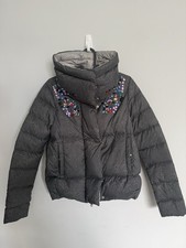 Giubbotto piumino corto